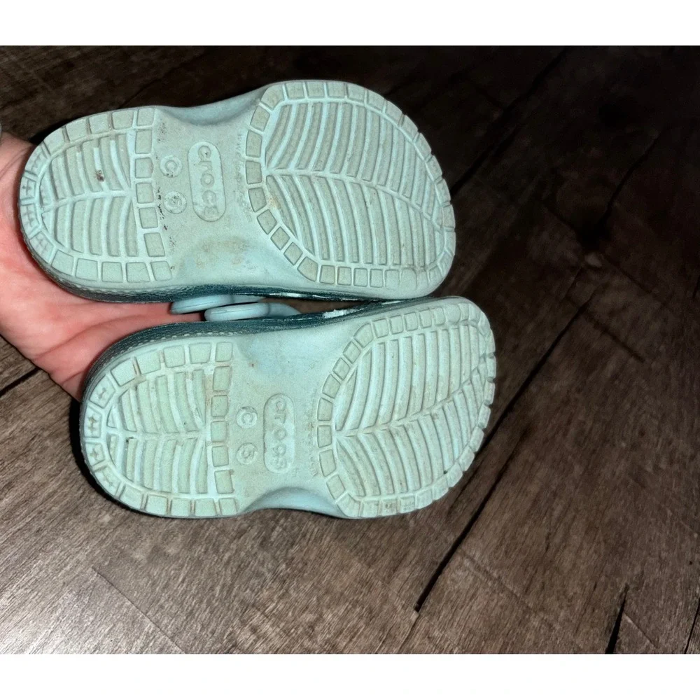 Crocs Kids Classic Glitter Clog Light Blue Sparkle‎ Shoes Size C6